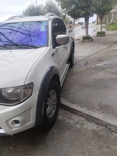 Mitsubishi L200 2011 L200