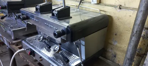 2 machine à café conti 2 bras