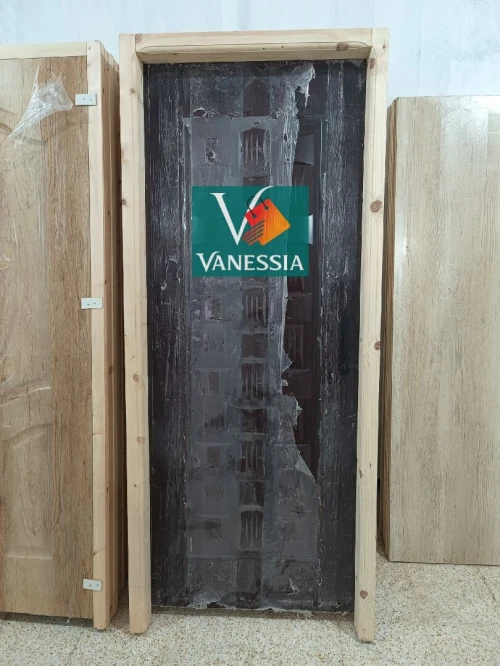 Porte de chambre HDF avec cadre en bois rouge