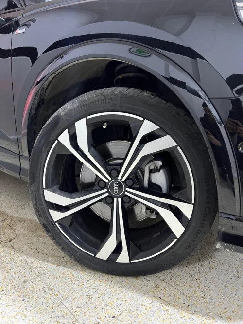 Audi Q3 2024 S Line quattro