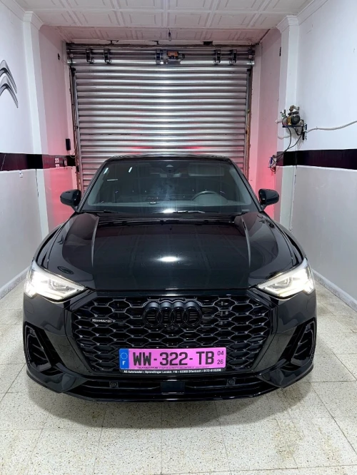 Audi Q3 2024 S Line quattro