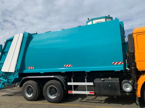 Fabrication de tous types de bennes tasseus 6m3 12m3 24 m3