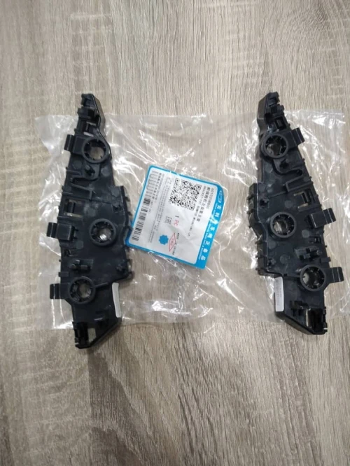 Pièces Détachées Geely Chery Jetour Arizo 5 جميع قطع غيار السيارات شيري جيلي جتور أريزو 5