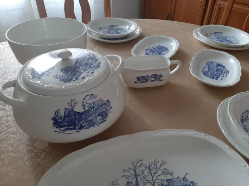 Service de table 45 pieces