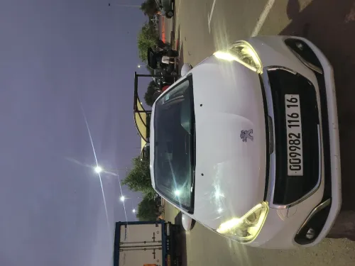 Peugeot 208 2016 Access Facelift