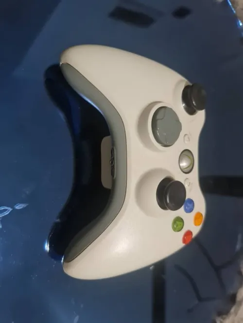 Xbox 360 Black play