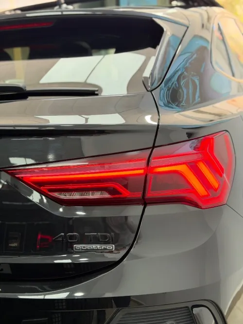 Audi Q3 2023 SLINE