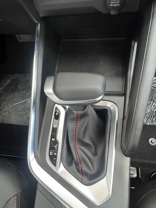 Geely LIVAN X3 PRO 2026 INTERNATIONAL