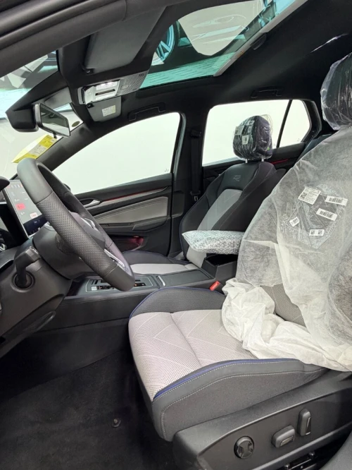 Volkswagen Golf 8 2026 R-Line