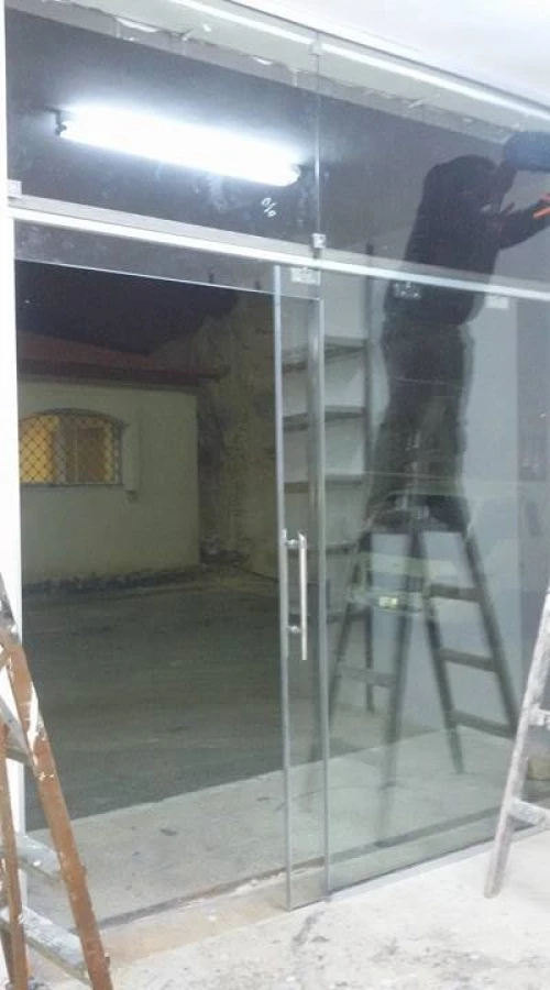 Vitrine en verre 