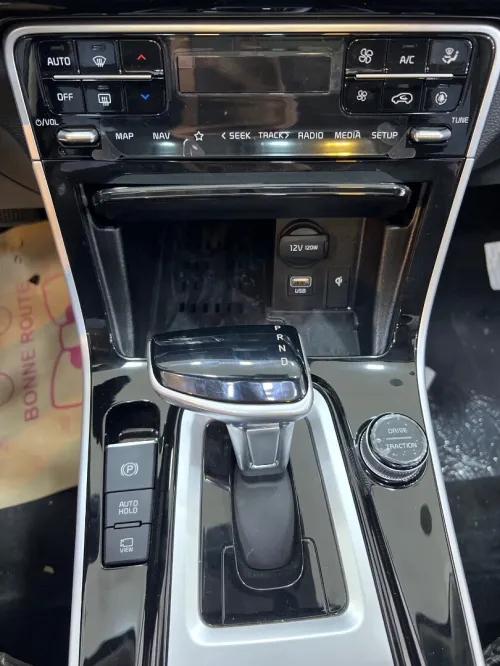 Kia Seltos 2025 premieum