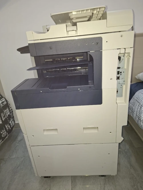 Imprimante XEROX C7025