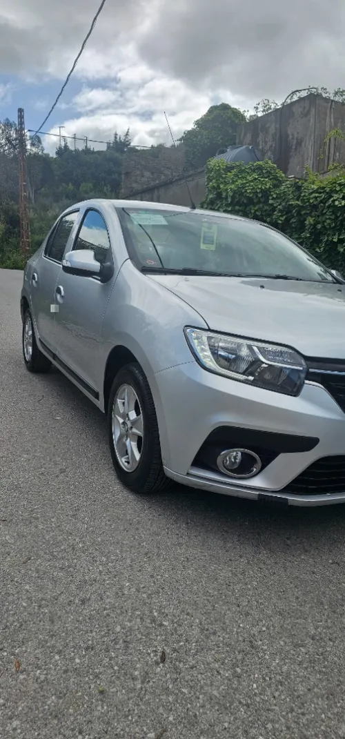 Renault Symbole 2023 Symbole +