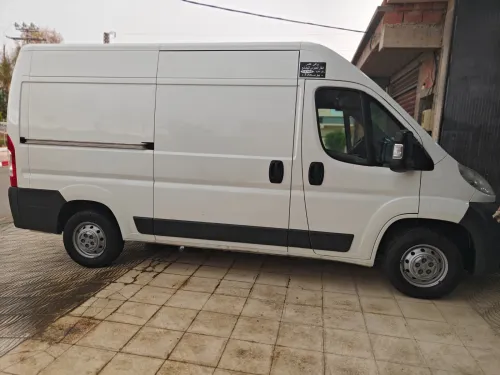 Peugeot Boxes 2010
