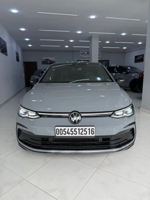 Volkswagen Golf 8 2025 R-Line
