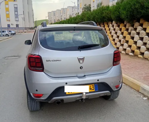Dacia Sandero 2023 