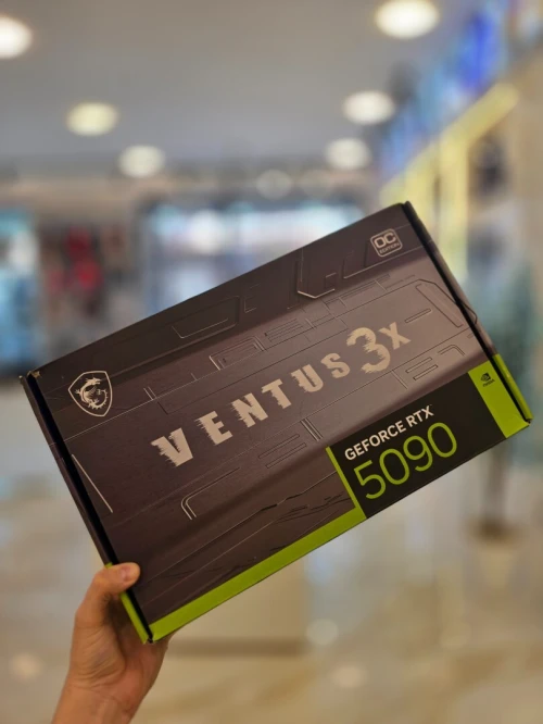 CARTE GRAPHIQUE MSI VENTUS 3X GEFORCE RTX 5090 OC EDETION 32G DDR7