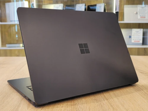 MICROSOFT SURFACE LAPTOP-7 SNAPDRAGON X12 32G 1TB SSD 15" 2K BLACK