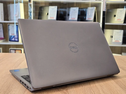 (VENDU) DELL LATITUDE 5520 I5-1145G7 16G 512G SSD 15.6'' FHD WIN11