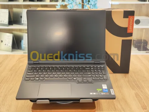 Lenovo Legion Pro 5 16IRX9 i7-14700HX 16Go DDR5 1TB NVMe RTX 4070 8GB 16" QHD+ IPS 240Hz [VENDU]