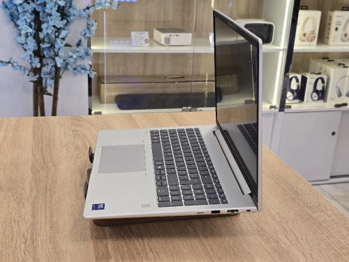 HP ELITEBOOK 6 G1i 16 ULTRA 5 235U 32G 512G 16'' TACTIL WIN11