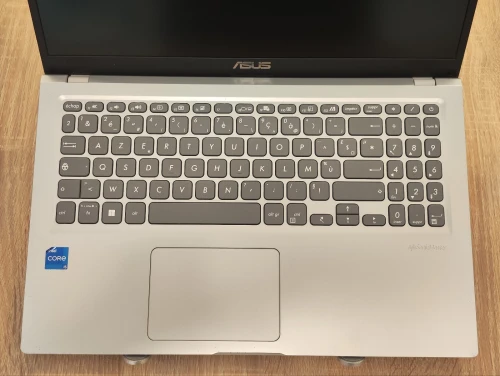  ASUS X515F  I5-1135G7/8G/512G SSD/15.6` FHD/WIN11 