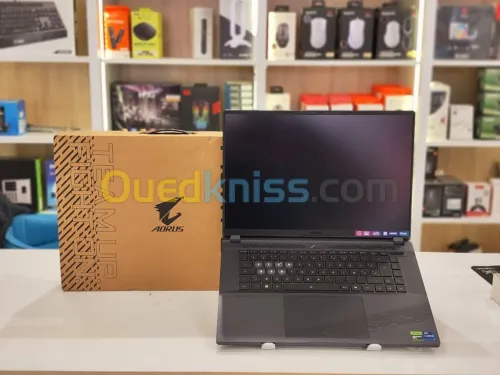 AORUS 16X ASG 2024 i9-14900HX 32Go 2TB RTX 4070 8GB 16" QHD+ IPS 165Hz WIN 11