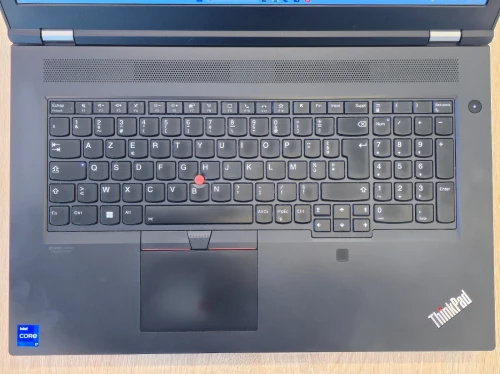 (VENDU) LAPTOP STATION LENOVO THINKPAD P17 GEN-2  I7-11800H 32G 1T SSD RTX A2000 4G 17.3'' IPS WIN11