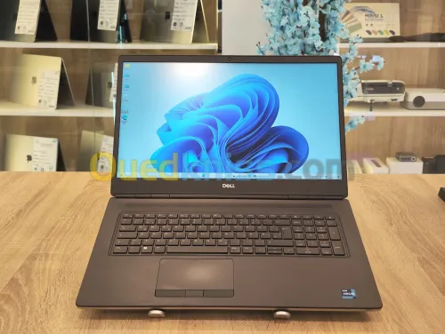 (VENDU) Dell Precision 7760 Xeon W-11855M 32Go 1TB NVMe T1200 4Go 17.3" FHD IPS