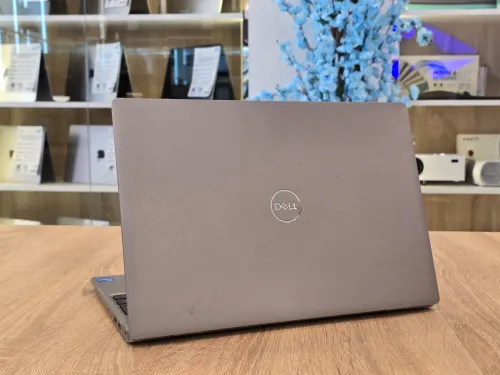 Dell Latitude 3330 i5-1155G7 8Go 256GB NVMe 13,3" FHD IPS