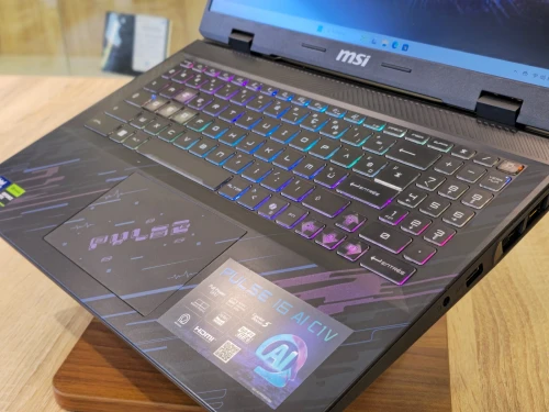 (VENDU) MSI PULSE 16AI ULTRA-7 155H 16G 512G NVME RTX4070 8G 16' 240HZ WIN11