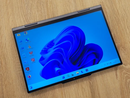 (VENDU) LENOVO THINKPAD X1 YOGA GEN 9 2IN1 ULTRA 5-135U 32G 256G SSD 14'' TACTIL