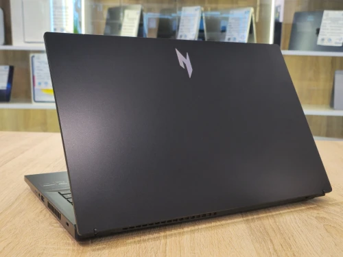 (VENDU) ACER NITRO V15 RYZEN 7 7735HS 16G 512G SSD RTX4060 8G 15.6'' FHD 144HZ AZERTY