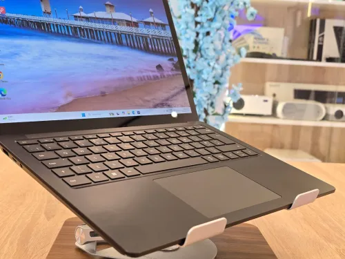 (VENDU) Microsoft Surface Laptop 4 1951 i7-1185G7 16Go 256GB NVMe 13,5" PixelSense 2,5K TACTILE 