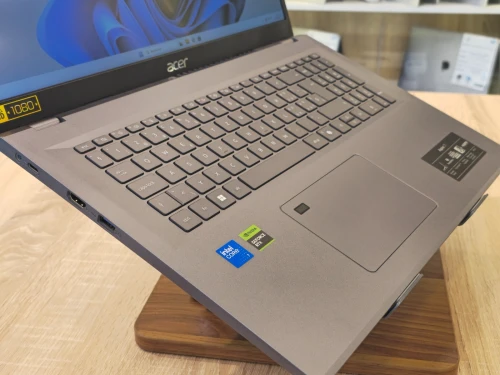 (VENDU)ACER ASPIRE 17 ULTRA 7 150U 32G 1T SSD RTX 2050 17.3'' FHD WIN11