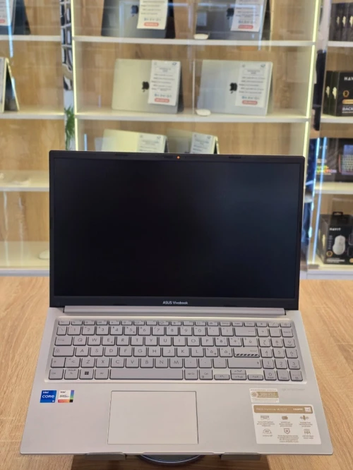ASUS VIVOBOOK E1504Z  i5-1235U 16G 512G SSD 15.6' FHD WIN 11