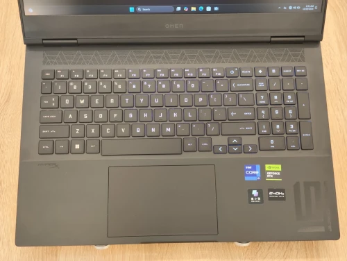 (VENDU) HP OMEN 16-wf i9-13900HX 16Go DDR5 1TB RTX 4060 8Go 16" QHD+ IPS 240Hz Win11