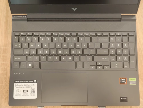 (VENDU) HP Victus Gaming 15-FB Ryzen 7 7845HS 16Go DDR5 1TB NVMe RTX 4060 8Go 15.6" FHD IPS 144Hz