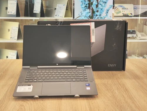(VENDU) HP Envy x360 2-in-1 15-fe1082wn Ultra 7-155U 16Go DDR5 512GB NVMe 15.6" FHD IPS TACTILE 360