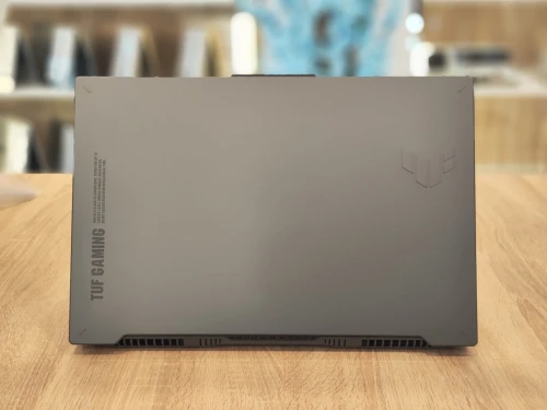 (VENDU) ASUS TUF F17 FX707 I7-13620H 3Go DDR5 1TB NVMe RTX 4060 8GB 17.3" FHD IPS 144Hz WIN 11