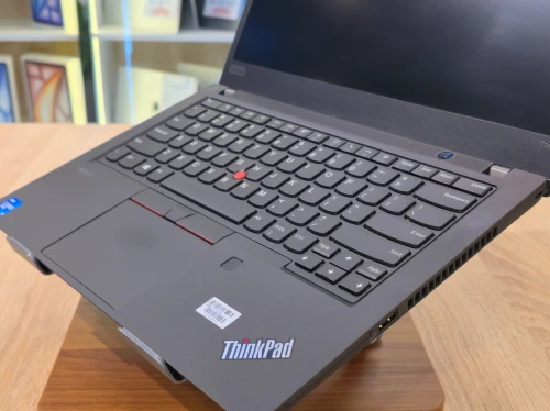 LENOVO THINKPAD T14 GEN-2  I5-1145G7 16G 256G SSD 14'' IPS WINDOWS 11