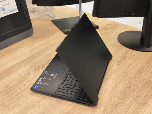 (VENDU) ASUS F15 TUF517Z I7-12650H 16Go DDR5 512GB NVMe RTX 3050TI 4Go 15.6" FHD IPS WIN 11