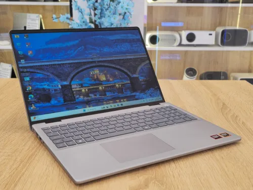 DELL INSPIRON 16 5645  RYZEN 5-8540U W 16G 512G SSD RADEON 740M 16INCH FHD+