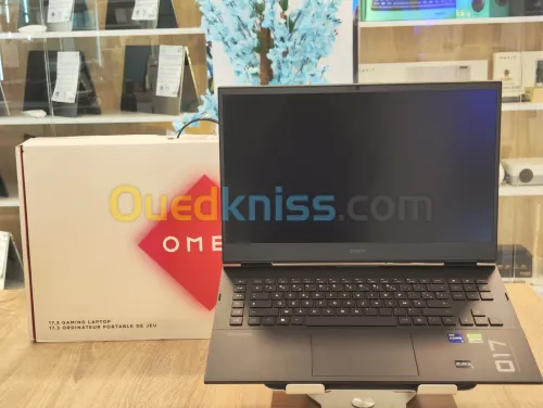 [VENDU] HP OMEN 17-CK2008 i9-13900HX 32Go DDR5 1TB NVMe RTX 4080 12GB 17,3" QHD IPS 240Hz [VENDU]