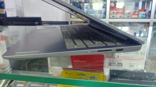 LENOVO Ideapad3 [i7-1165G7 (11th gen)/ 512Gb SSD/ 8Gb DDR4/ Win11/ 15,6" FHD IPS]