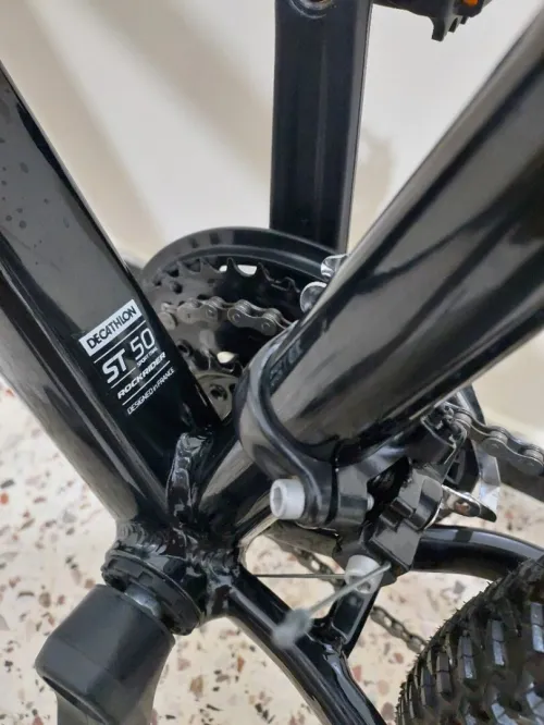Vélo VTT Rockrider ST50 neuf j'amais utilisé