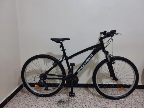 Vélo VTT Rockrider ST50 neuf j'amais utilisé