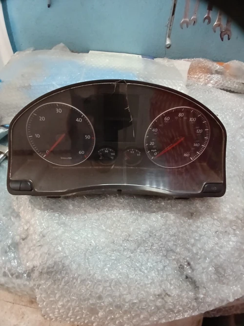 Compteur golf 5 jetta d'origine