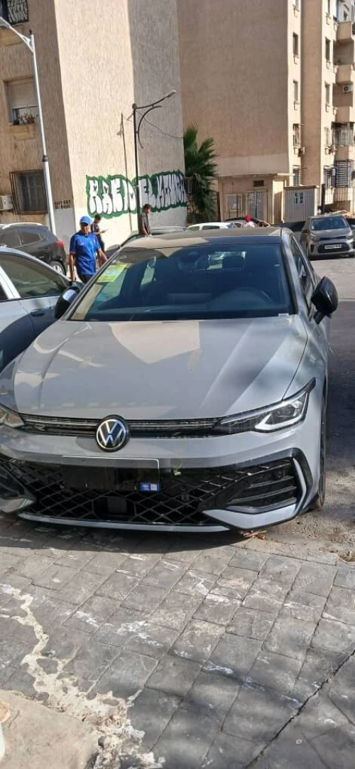 Volkswagen Golf 8 2025 R-Line