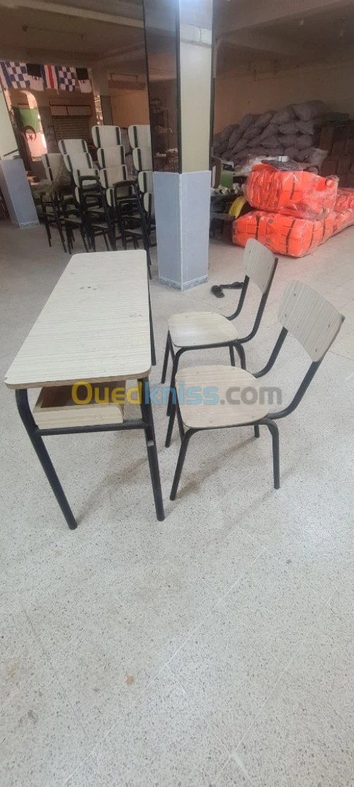 Tables et Chaises ecoliers